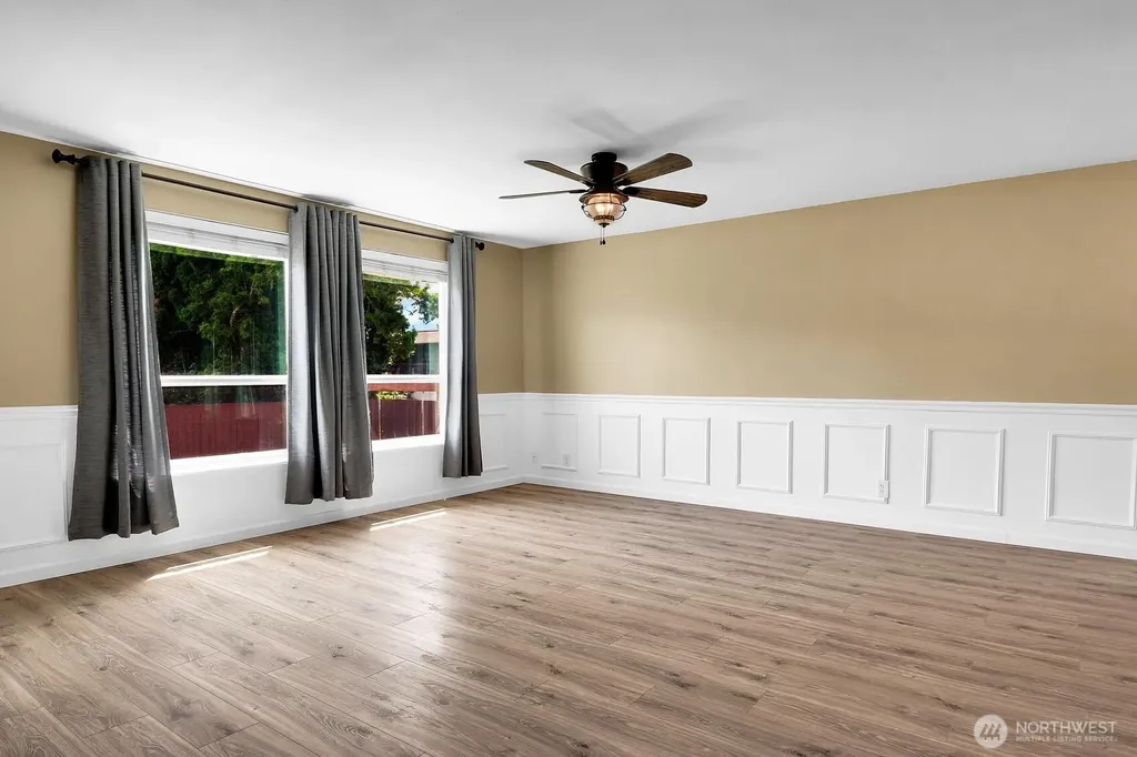 208 5th Street Sultan WA 98294