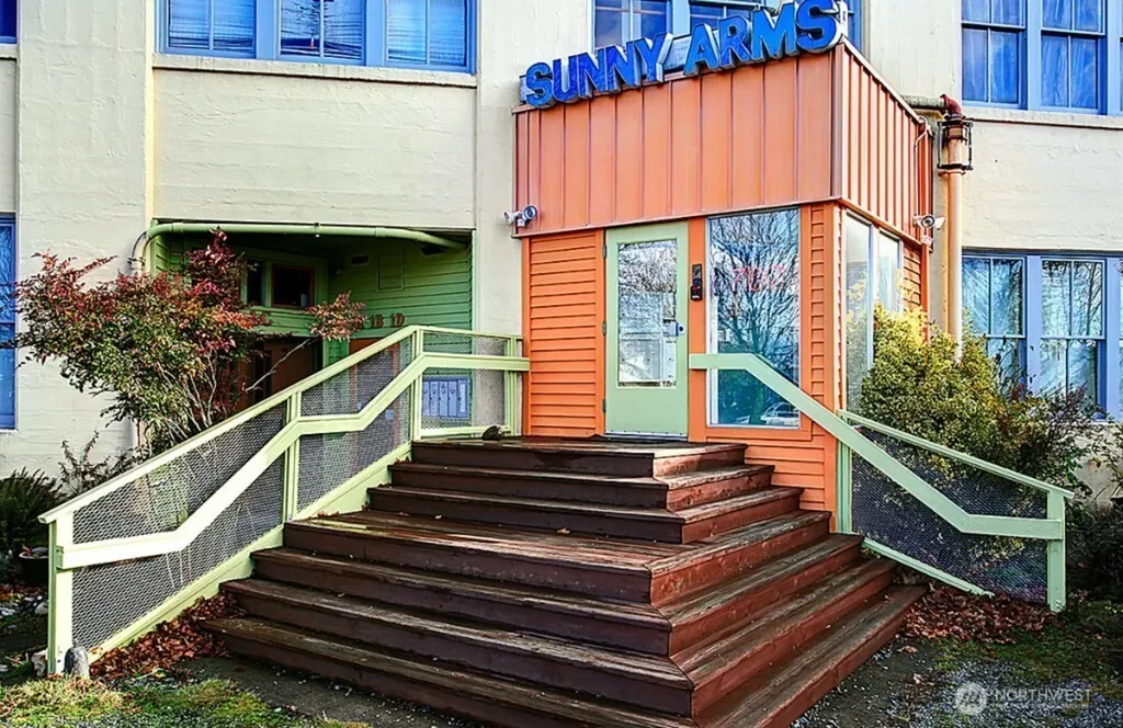 707 S Snoqualmie Street Seattle WA 98108