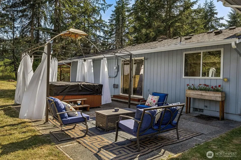 3917 240th Street E Spanaway WA 98387
