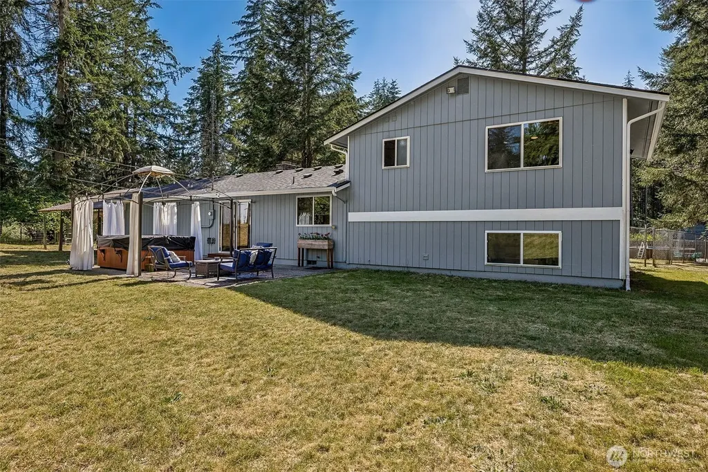 3917 240th Street E Spanaway WA 98387