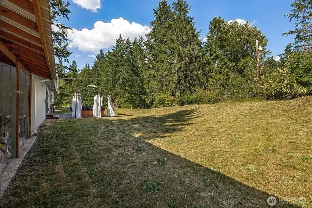 3917 240th Street E Spanaway WA 98387