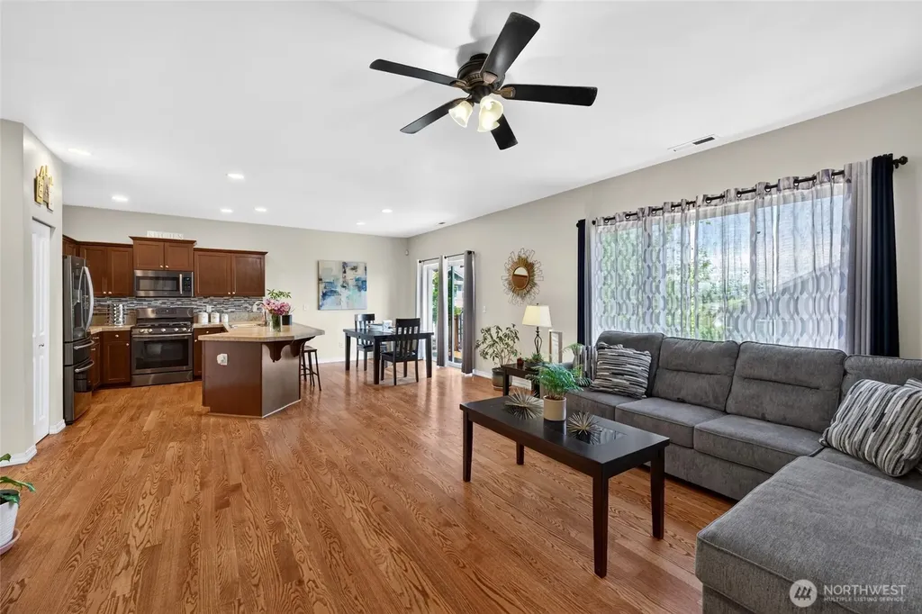 20109 19th Avenue E Spanaway WA 98387