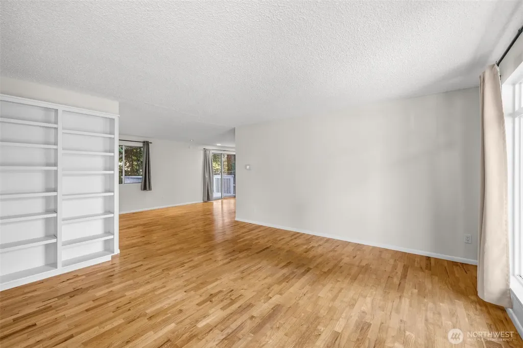 1550 172nd Avenue NE Bellevue WA 98008