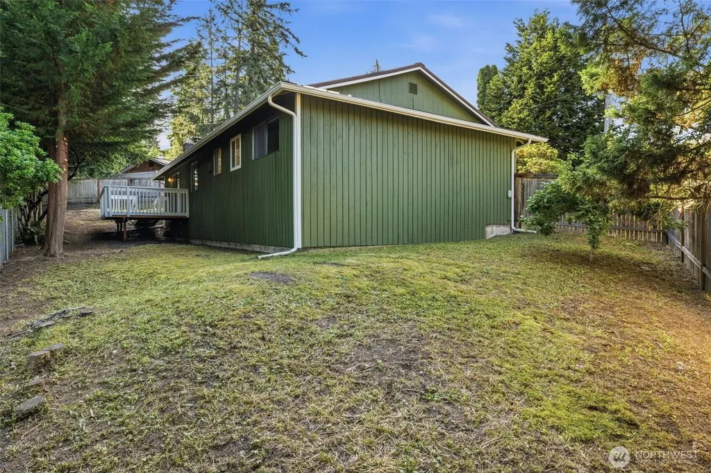 1550 172nd Avenue NE Bellevue WA 98008