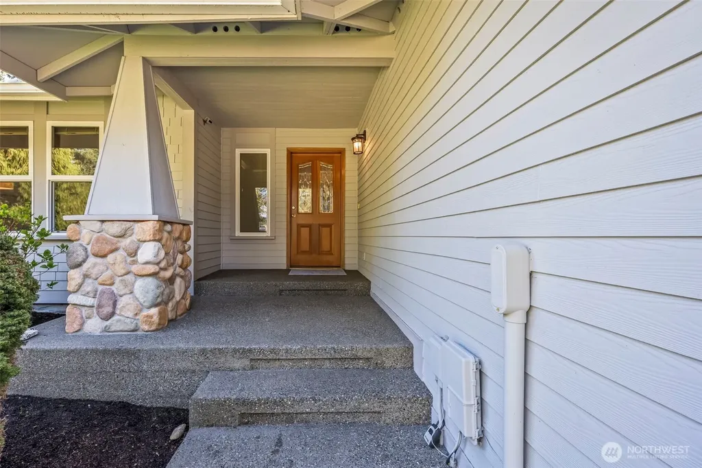 5203 53rd Street W University Place WA 98467