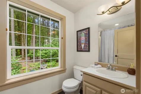 5249 Rose Avenue NE Bainbridge Island WA 98110