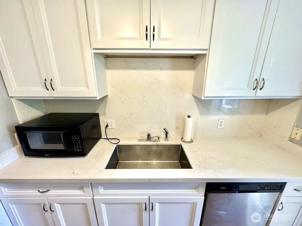 12701 NE 9th Place Bellevue WA 98005