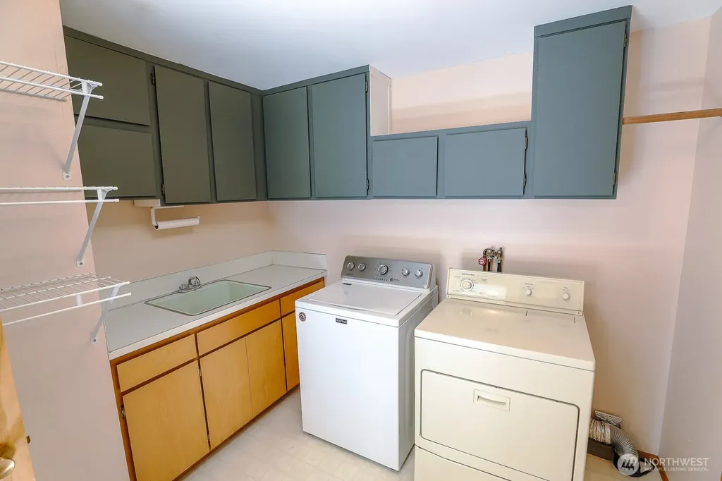 14312 144th Avenue SE Renton WA 98059