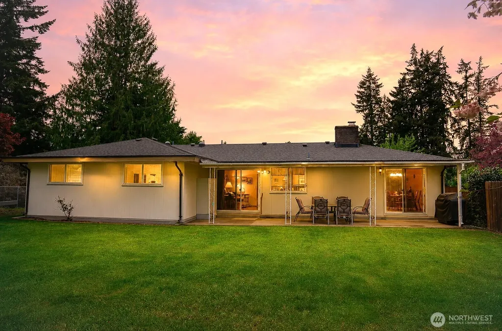 14312 144th Avenue SE Renton WA 98059