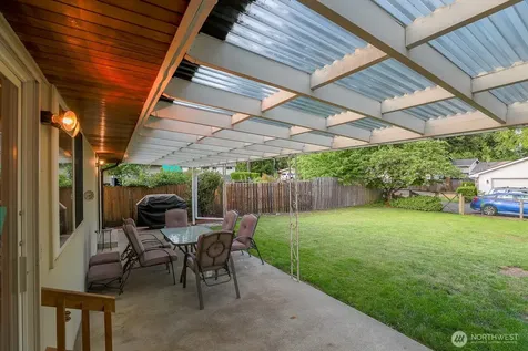 14312 144th Avenue SE Renton WA 98059