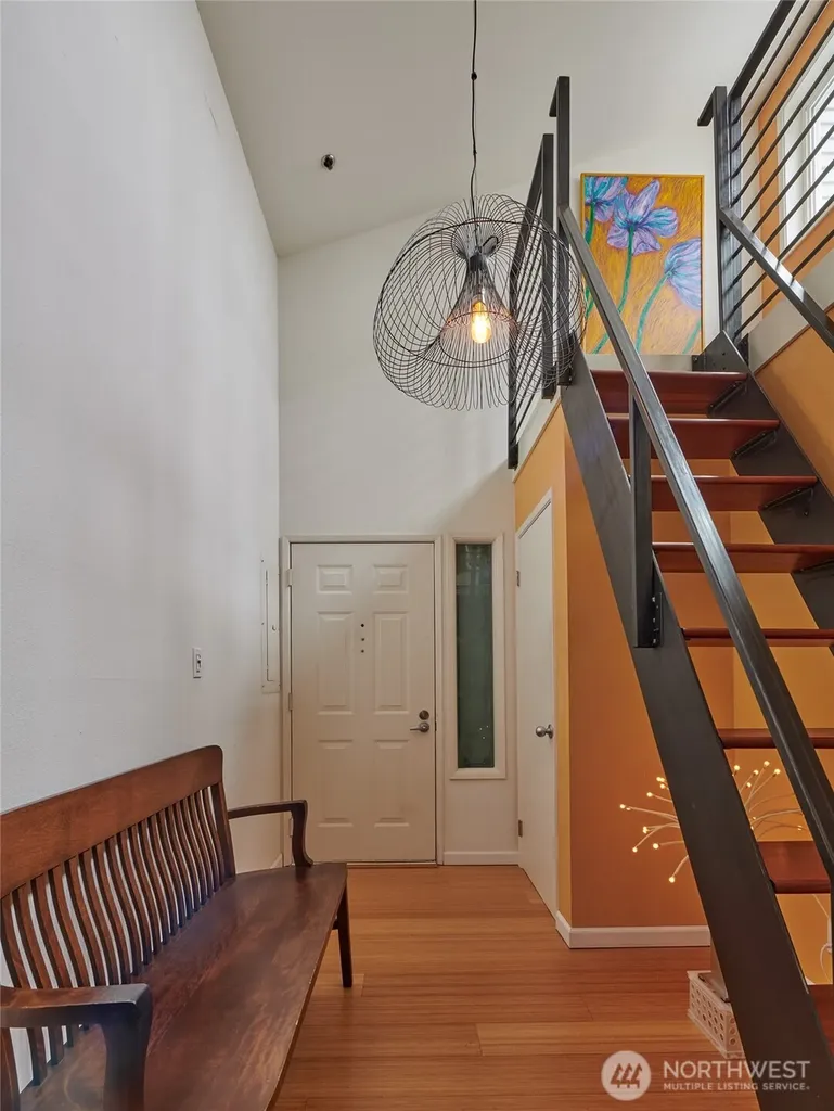 909 N 35th Street Seattle WA 98103