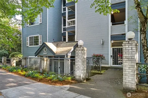 909 N 35th Street Seattle WA 98103