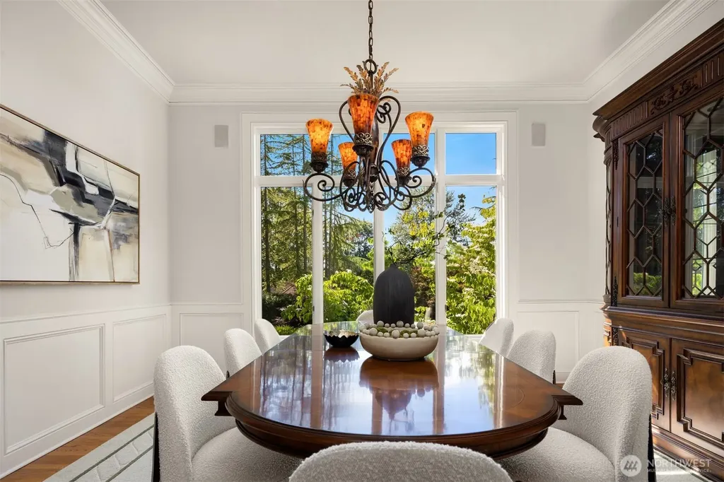 6351 163rd Place SE Bellevue WA 98006