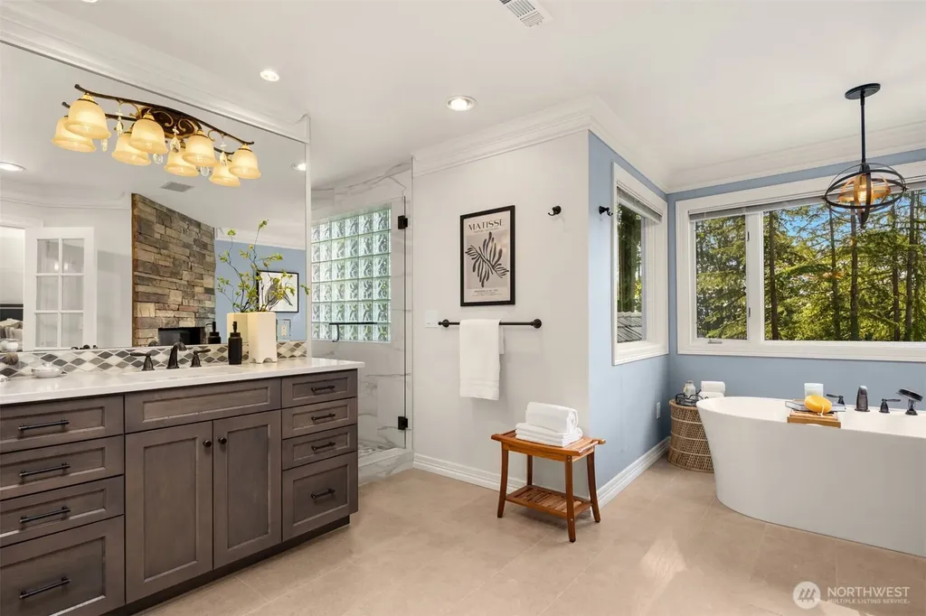6351 163rd Place SE Bellevue WA 98006