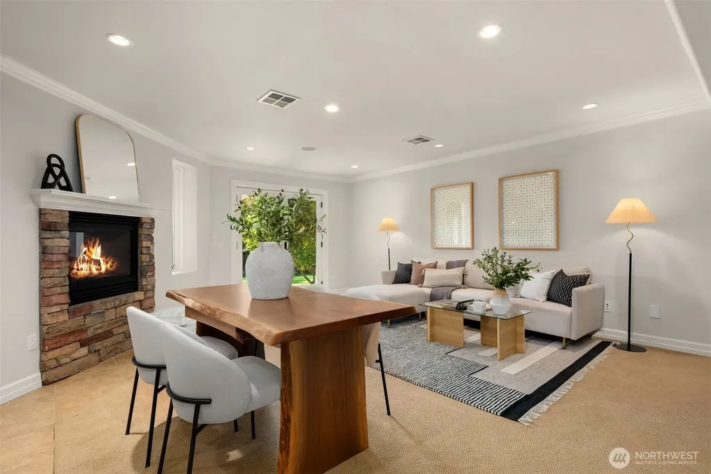 6351 163rd Place SE Bellevue WA 98006