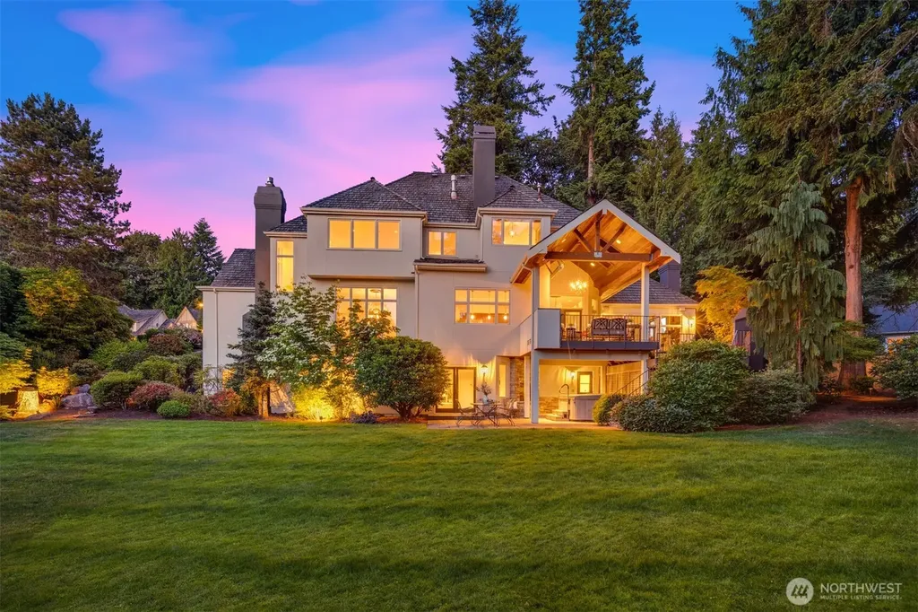 6351 163rd Place SE Bellevue WA 98006