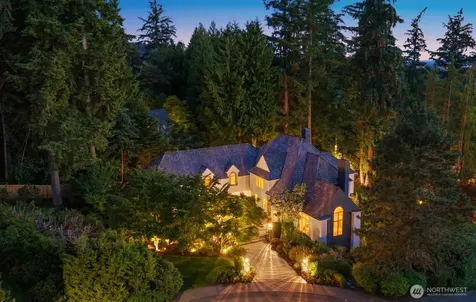 6351 163rd Place SE Bellevue WA 98006
