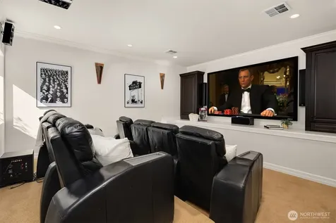 6351 163rd Place SE Bellevue WA 98006