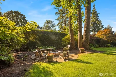 6351 163rd Place SE Bellevue WA 98006