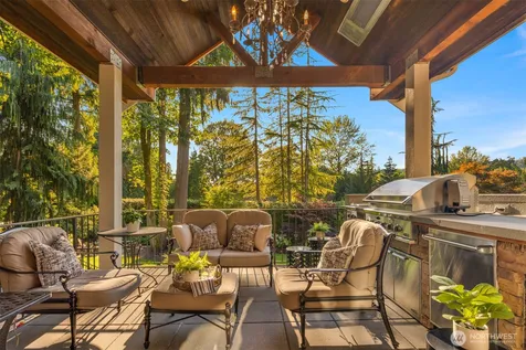 6351 163rd Place SE Bellevue WA 98006
