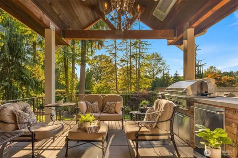 6351 163rd Place SE Bellevue WA 98006