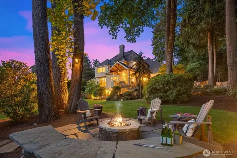 6351 163rd Place SE Bellevue WA 98006