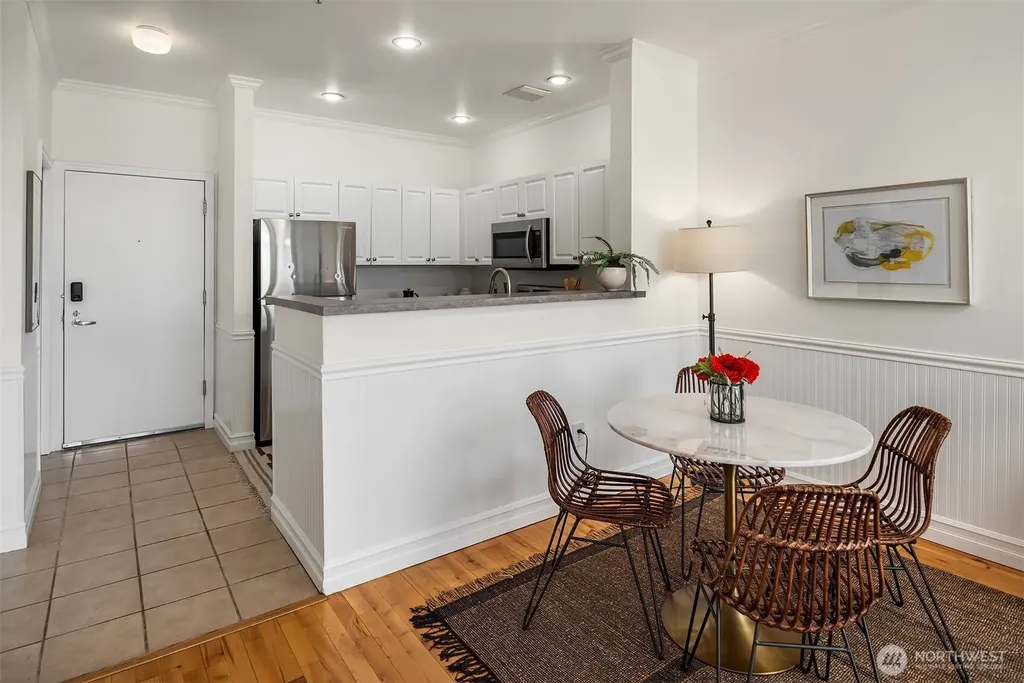 2414 1st Avenue Seattle WA 98121
