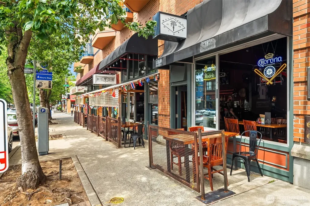 2414 1st Avenue Seattle WA 98121