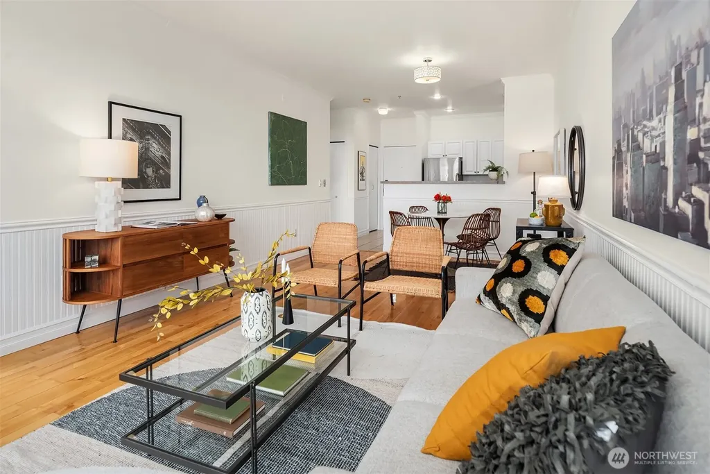 2414 1st Avenue Seattle WA 98121