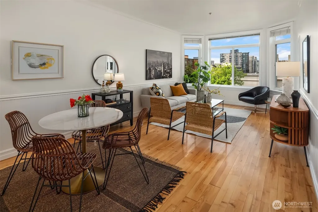 2414 1st Avenue Seattle WA 98121