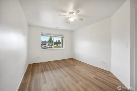 208 Noble Street Sumas WA 98295