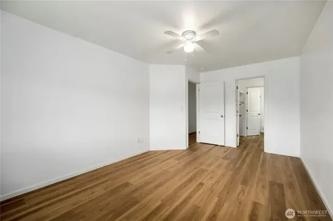 208 Noble Street Sumas WA 98295