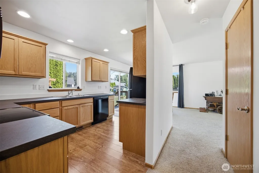 323 Wilson Lane Sumas WA 98295