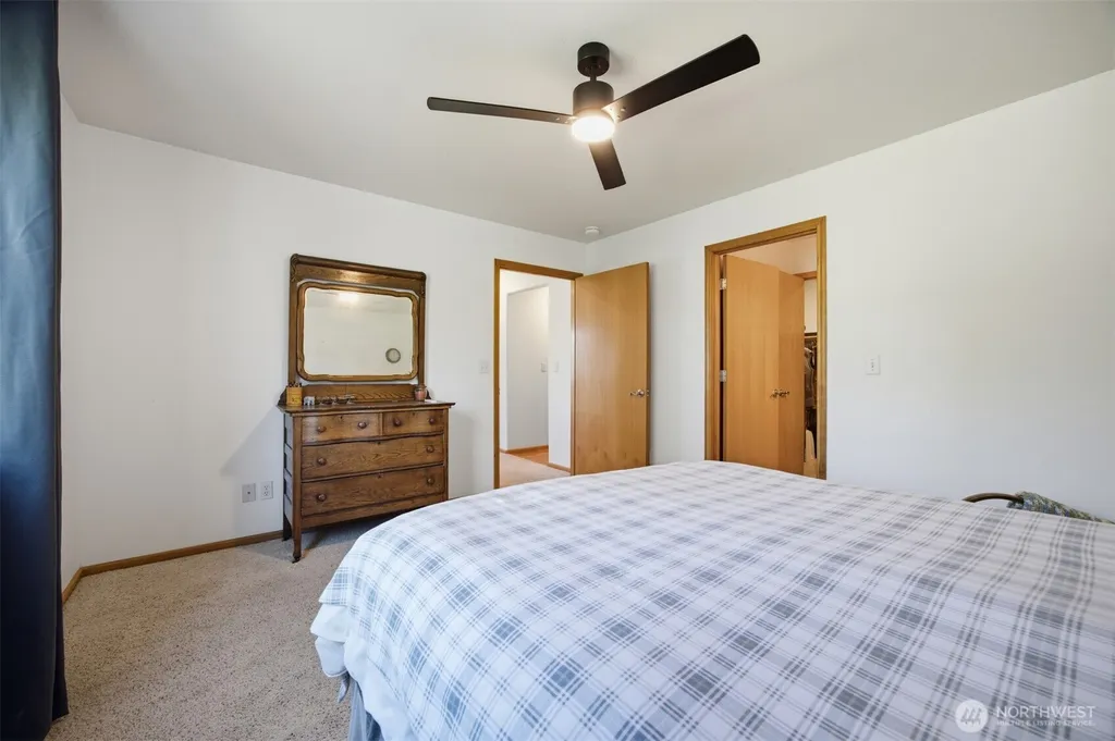 323 Wilson Lane Sumas WA 98295