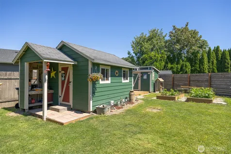 323 Wilson Lane Sumas WA 98295