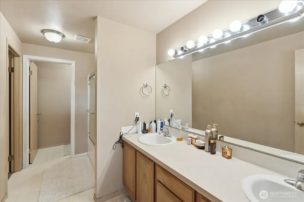 8218 203rd Street Ct E Spanaway WA 98387