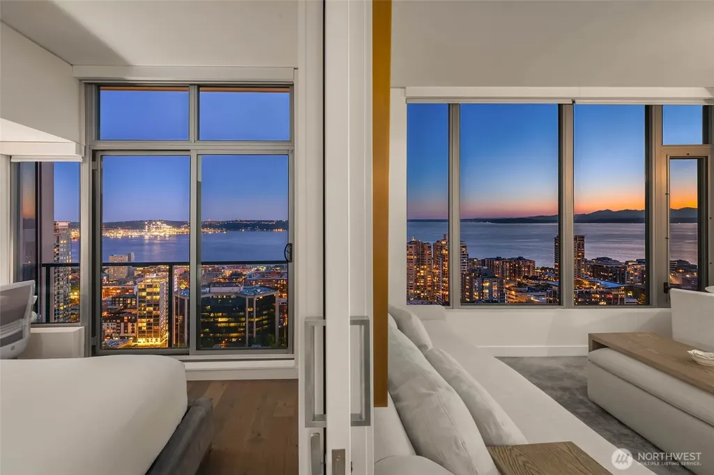 2510 6th Avenue Seattle WA 98121