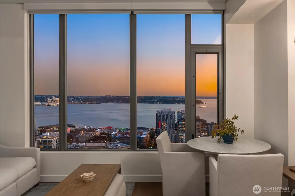 2510 6th Avenue Seattle WA 98121
