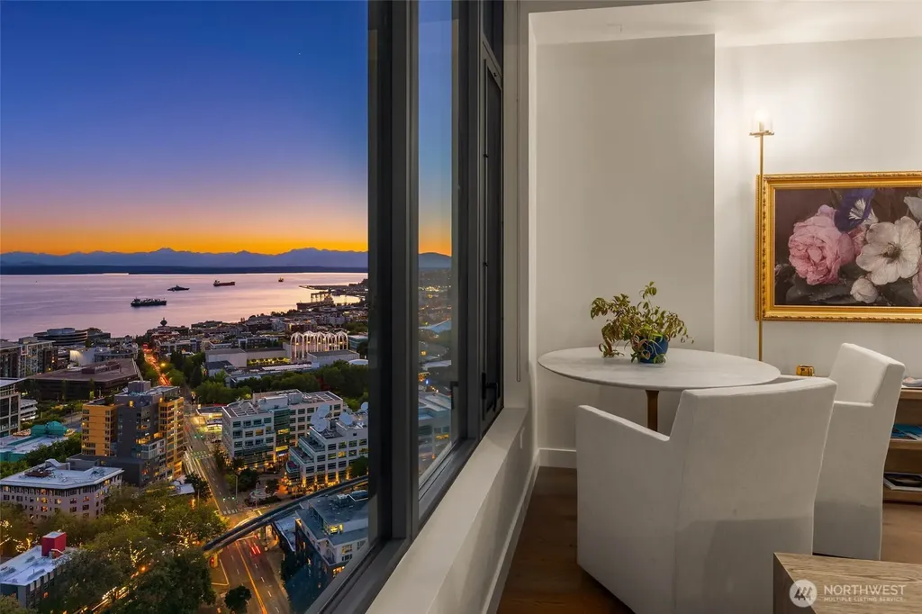 2510 6th Avenue Seattle WA 98121