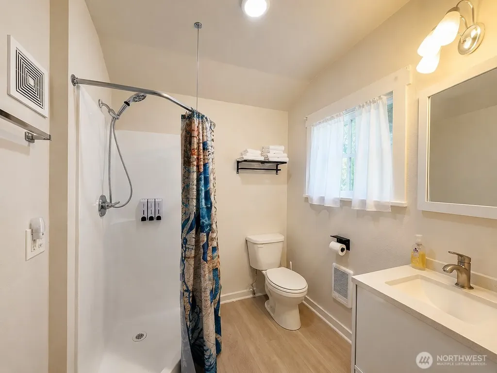 822 S Ferry Street Tacoma WA 98405