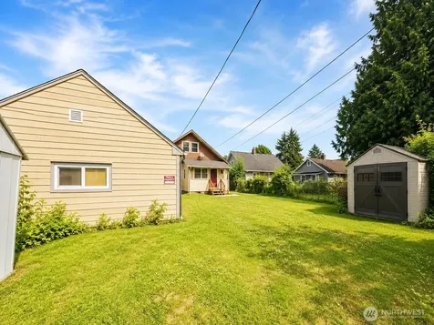 822 S Ferry Street Tacoma WA 98405