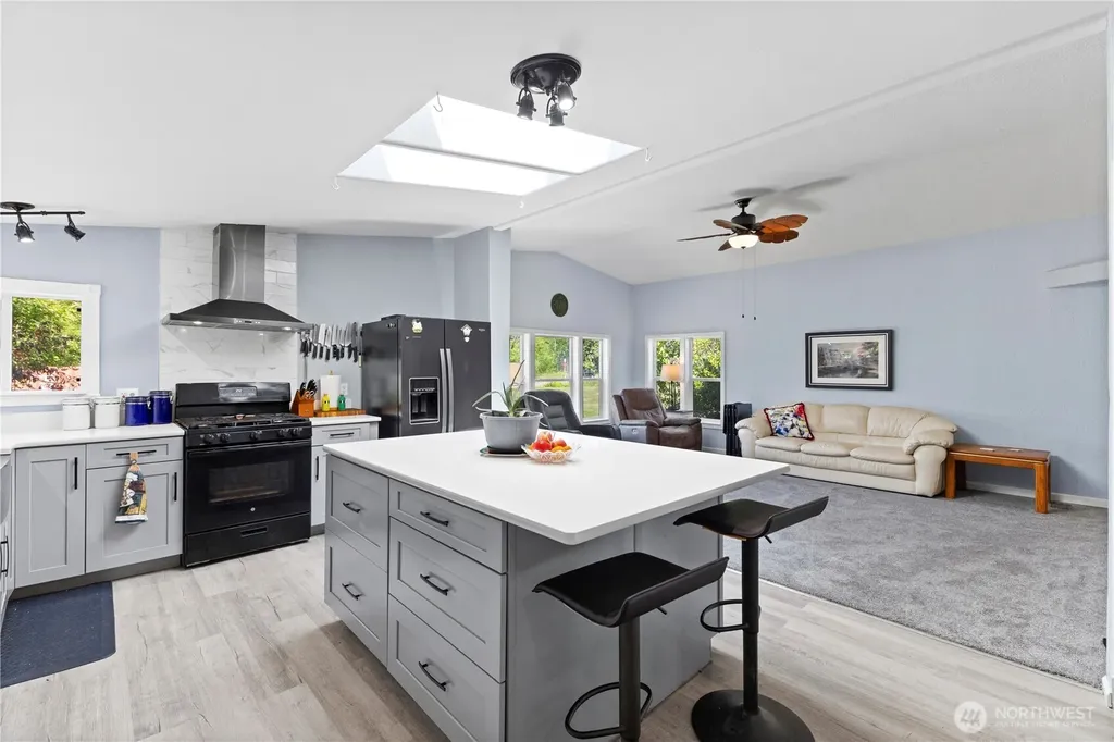 4251 Jones Lane Bellingham WA 98225