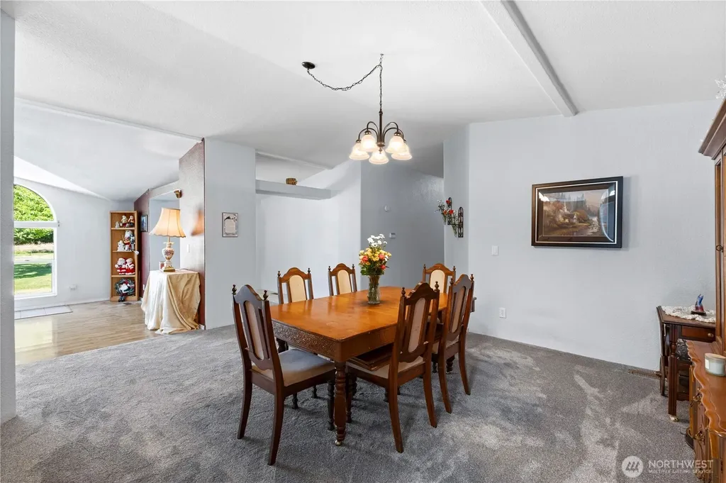 4251 Jones Lane Bellingham WA 98225
