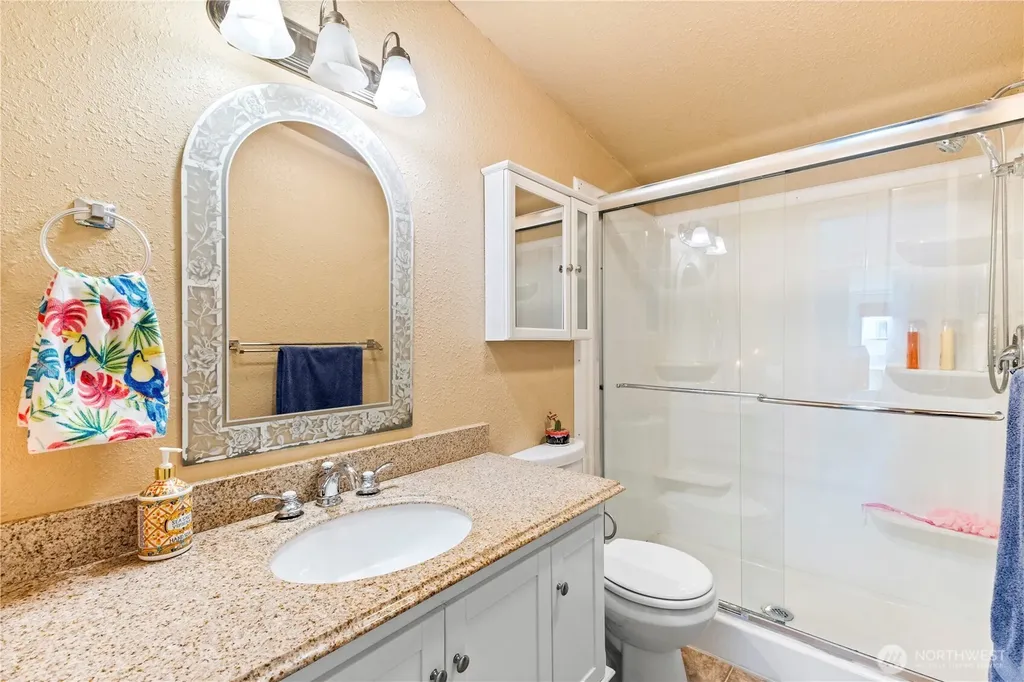 4251 Jones Lane Bellingham WA 98225
