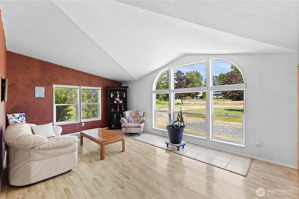 4251 Jones Lane Bellingham WA 98225