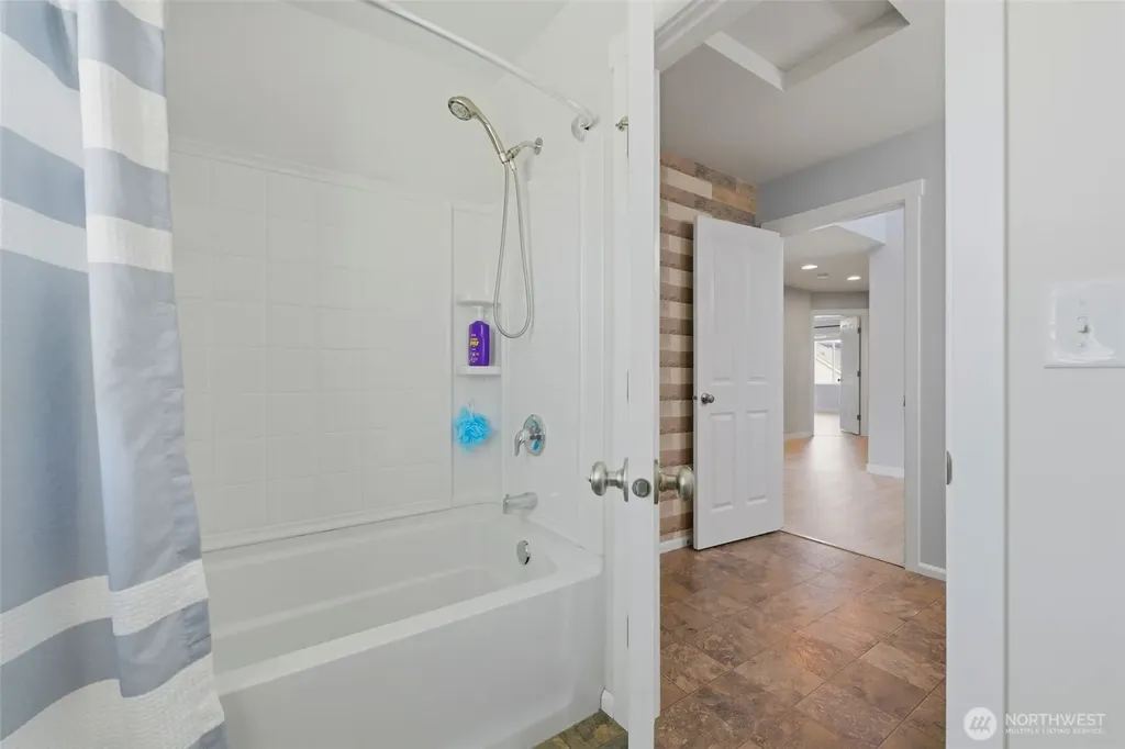 6626 Svea Court NE Lacey WA 98516