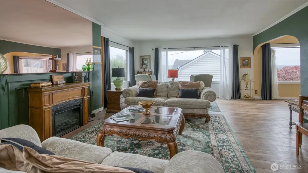 911 N Thornton Street Aberdeen WA 98520