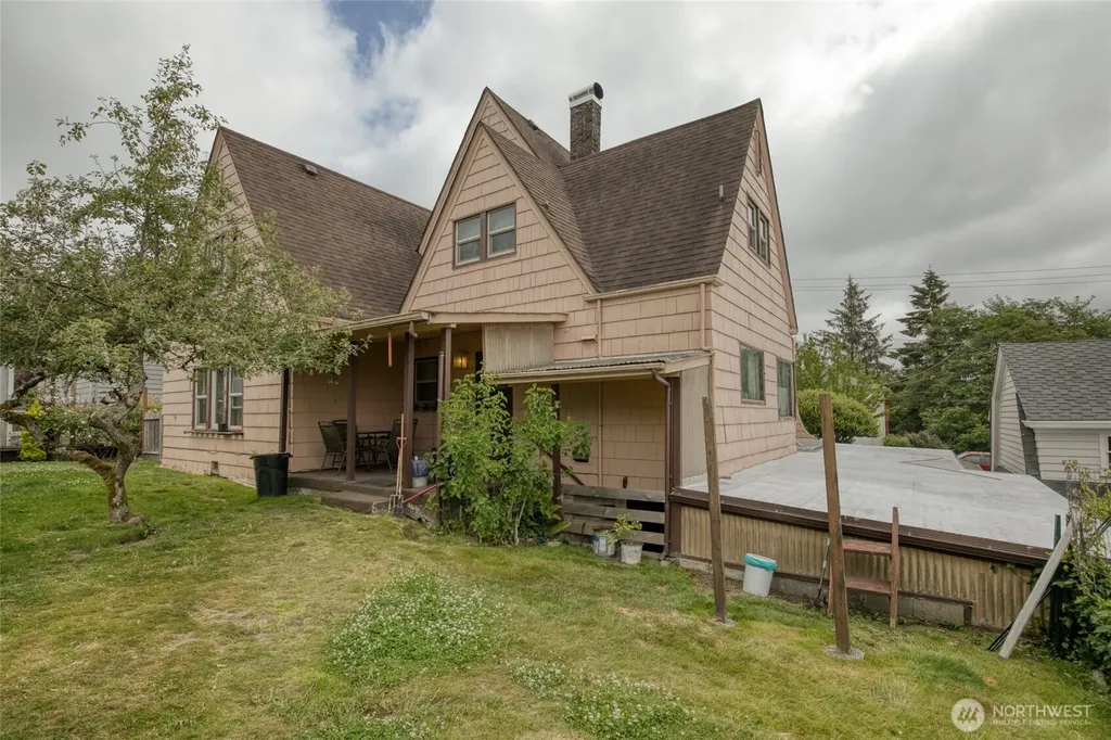 911 N Thornton Street Aberdeen WA 98520