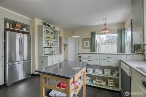 911 N Thornton Street Aberdeen WA 98520