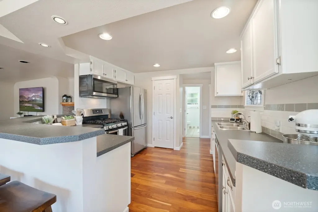416 Riverview Lane Snohomish WA 98290